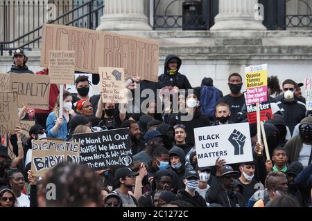 London, Großbritannien - 13. Juni 2020. Black Lives Matter Rallye in London. Quelle: Nils Jorgensen/Alamy Live News Stockfoto