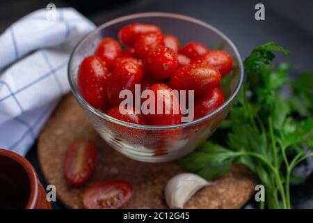 Tomate Cherry, perejil y ajo Stockfoto