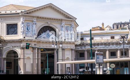 Genua, Italien - 20. August 2019: Piazza Principe Bahnhof in Piazza Acquaverde Platz in Genua, Ligurien Region, Italien Stockfoto