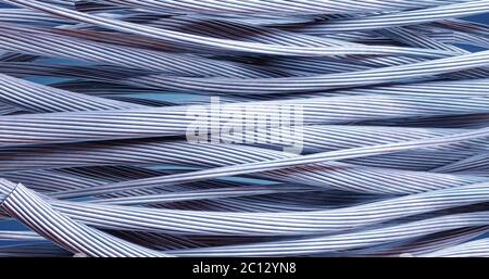 Abisoliertes Aluminium Kabel für die weitere Produktion oder das Recycling in der Metallindustrie - 3d-Illustration Stockfoto