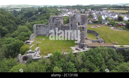 Luftaufnahme von Cilgerran Castle, Cilgerran, bei Cardigan, Pembrokeshire Wales Großbritannien Stockfoto