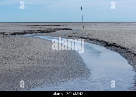 Gezeitenbäche im wattenmeer bei Ebbe, Nordsee bei Neuwerk, Bundesland Hamburg, Norddeutschland, UNESCO-Welterbe Stockfoto