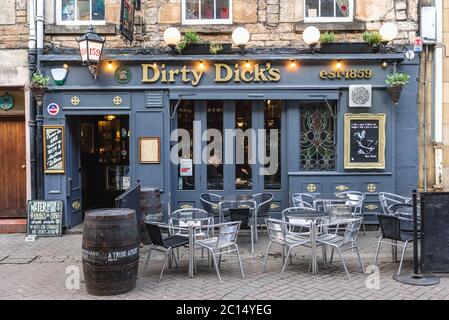 Das Dirty Dicks Pub befindet sich in der Rose Street in der New Town von Edinburgh, der Hauptstadt Schottlands, die Teil von Großbritannien ist Stockfoto