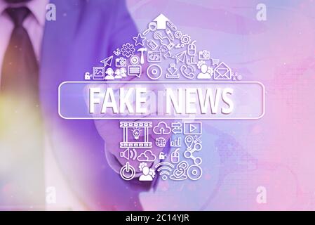 Handschrift Text Schreiben Fake News. Konzeptionelle Foto falsche Informationen unter dem Deckmantel der authentischen Nachrichten Information digitale Technologie zu veröffentlichen Stockfoto