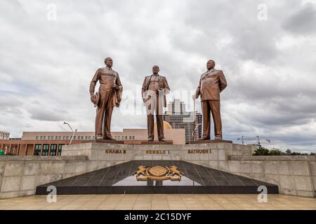 Drei Dikgosi / Stammes-Häuptlinge / Denkmal, zentraler Geschäftsbezirk, Gaborone, Botswana, 2017 Stockfoto