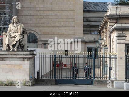 COLBERT-STATUE IN DER ASSEMBLEE NATIONALE, PARIS Stockfoto