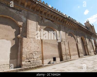 Der Eingang der Kathedrale Moschee vom Patio Los Naranjos in Cordoba, Spanien Stockfoto