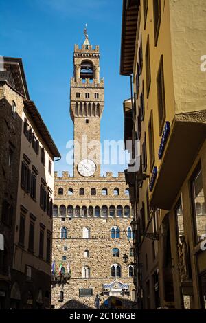 Stadtbild mit 'Palazzo Vecchio' auf der 'Piazza della Signoria', Florenz, Toskana. Italien Stockfoto