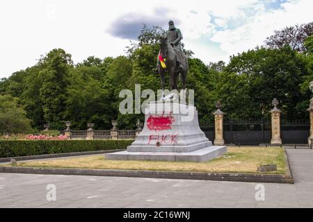 Black Lives Matter, Statue von König Leopold II, in Belgien von Aktivisten (Black Lives Matter), die die koloniale Vergangenheit anprangern, zerstört. Stockfoto