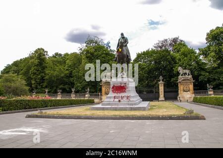 Black Lives Matter, Statue von König Leopold II, in Belgien von Aktivisten (Black Lives Matter), die die koloniale Vergangenheit anprangern, zerstört. Stockfoto