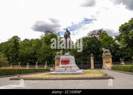 Black Lives Matter, Statue von König Leopold II, in Belgien von Aktivisten (Black Lives Matter), die die koloniale Vergangenheit anprangern, zerstört. Stockfoto