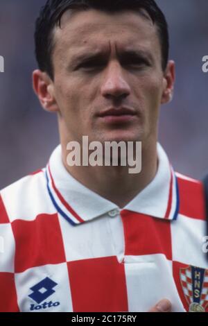 Grossbritannien. April 2020. Fußball, firo: Fußball-Europameisterschaft 23.06.1996 Euro-Viertelfinale 1996, K.O.-Phase, Archivfoto, Archivbilder Deutschland - Kroatien 2: 1 Mario Stanic, Halbfigur, Porträt Quelle: dpa/Alamy Live News Stockfoto