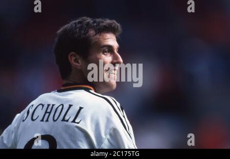 Grossbritannien. April 2020. Fußball, firo: 23.06.1996 Fußball-Europameisterschaft Euro-Europameisterschaft 1996 Viertelfinale, K.O.-Phase, Archivfoto, Archivbilder Deutschland - Kroatien 2: 1 Mehmet Scholl, Halbfigur Quelle: dpa/Alamy Live News Stockfoto