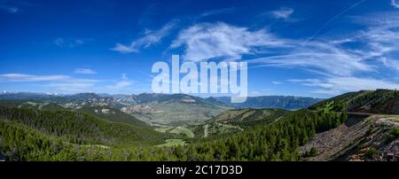 Blick vom Dead Indian Pass in Wyoming im Sommer Stockfoto