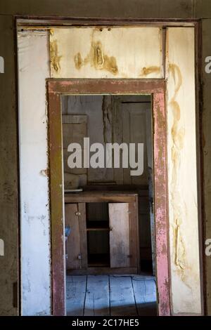 Inneneinrichtung des Hauses, Bannack State Park Ghost Town, Dillon, Montana, USA Stockfoto