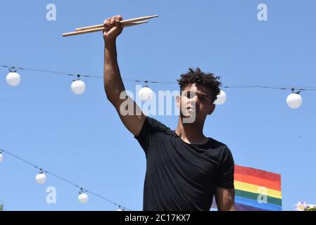 West Hollywood, Kalifornien, USA 14. Juni 2020 EIN allgemeiner Blick auf die Atmosphäre des Schauspielers Tyler Lofton At All Black Lives Matter März am 14. Juni 2020 in West Hollywood, Kalifornien, USA. Foto von Barry King/Alamy Live News Stockfoto