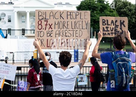 Washington, Usa. Juni 2020. 14. Juni 2020 - Washington, DC, USA: Protest gegen Präsident Donald Trump und für Black Lives Matter. (Foto: Michael Brochstein/Sipa USA) Quelle: SIPA USA/Alamy Live News Stockfoto