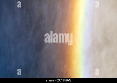 Regenbogen am Wasserfall Gullfoss, Fluss Hvitá, Haukadalur, Golden Circle, Island, Europa Stockfoto