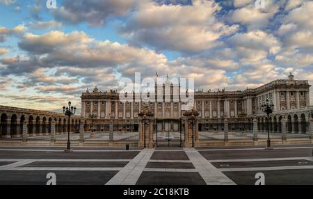 Königspalast von Madrid Stockfoto