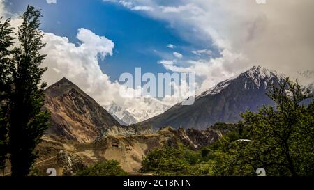 Panorama des Bualtar Gletschers und Hunza Tal, Gilgit-Baltistan Pakistan Stockfoto