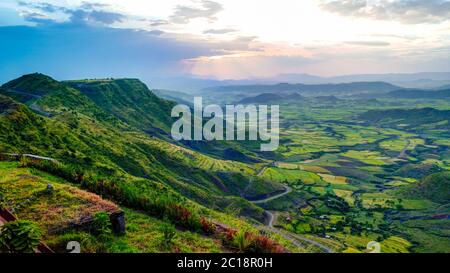 Panorama von Semien Berge und Tal rund um Lalibela Äthiopien Stockfoto