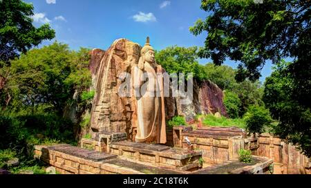 Avukana Buddha-Bild Stockfoto