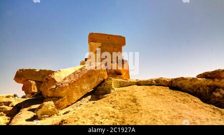 Ruinierter Tempel von Amun bei Umm 'Ubeida, Siwa, Ägypten Stockfoto