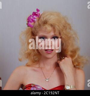 Audrey Landers, amerikanische Schauspielerin und Sängerin, Deutschland um 1985. Amerikanische Schauspielerin und Sängerin Audrey Landers, Deutschland um 1985. Stockfoto