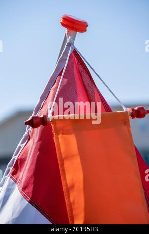 Eine Nahaufnahme einer niederländischen Nationalflagge Stockfoto