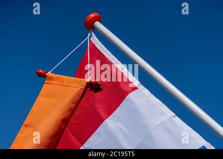 Eine Nahaufnahme einer niederländischen Nationalflagge Stockfoto