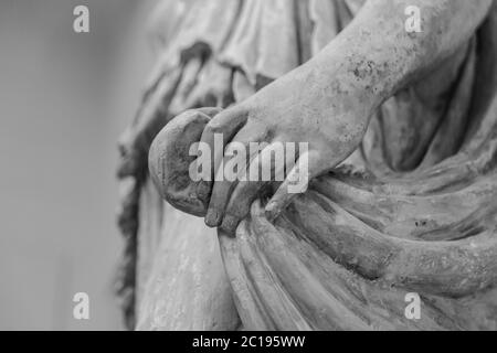 Steinerne statue Detail der menschlichen Hand Stockfoto