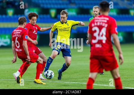 Brondby, Dänemark. Juni 2020. Simon Tibbling (12) von Broendby, WENN er während des 3F Superliga-Spiels zwischen Broendby IF und AGF im Brondby Stadium gesehen wird. (Foto Kredit: Gonzales Foto/Alamy Live News Stockfoto