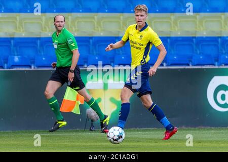 Brondby, Dänemark. Juni 2020. Sigurd hat Broendby (4) IM RAHMEN des 3F Superliga-Spiels zwischen Broendby IF und AGF im Brondby Stadium überstanden. (Foto Kredit: Gonzales Foto/Alamy Live News Stockfoto