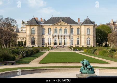 Rodin ist ein französischer Bildhauer. Rodin Museum in Paris, Frankreich. Es zeigt Werke des französischen Bildhauers Auguste Rodin Stockfoto