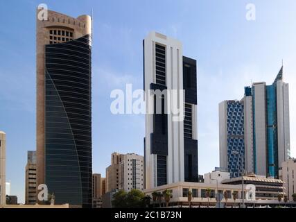 Stadtbild der Stadt Kuwait unter dem Himmel, Kuwait Stockfoto