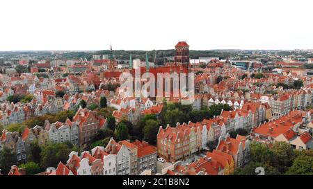 Danzig, Polen 09.15.2019 St. Mary's Church, Danzig Aerial. Hochwertige Fotos Stockfoto