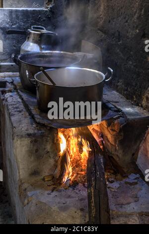 Alter Holzofen Stockfoto