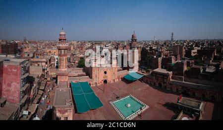 Luftbild der Wazir Khan Moschee, Lahore, Pakistan Stockfoto