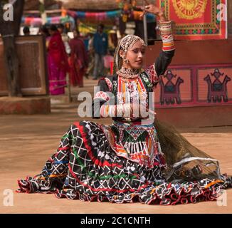 Indische Tänzerin Von Kalbelia Stockfoto