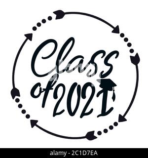 Klasse von 2021 handgeschrieben mit Graduation Cap isoliert auf weiß. Hochwertige Illustration Stockfoto