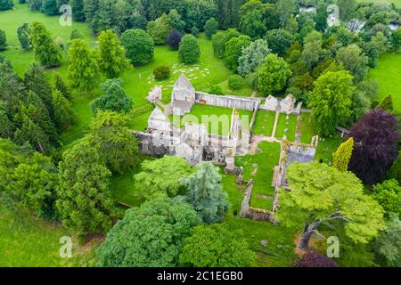 Luftaufnahme der Ruine von Dryburgh Abbey in Dryburgh, Scottish Borders, Schottland Großbritannien Stockfoto