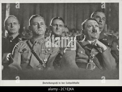Hitler auf dem nationalsozialistischen deutschen Arbeiterpartei-Kongress in Nürnberg. Deutschland, 1936 Stockfoto
