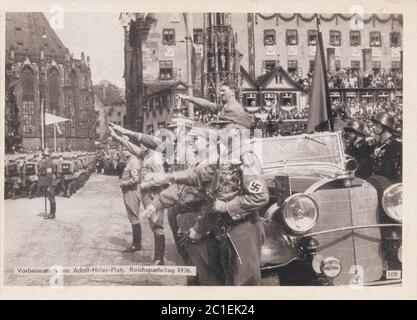 Adolf Hitler auf dem parteitag in Nürnberg, marsch auf dem Adolf Hitler Platz. Deutschland, 1936 Stockfoto