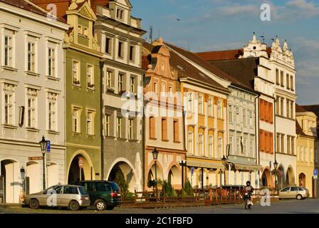 Häuser in Mirove namesti in Litoměřice in Ustecky kraj (Region Ústí nad Labem), Tschechische Republik Stockfoto