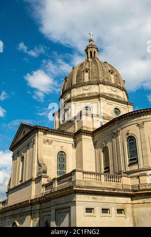 Kathedrale des Allerheiligsten Sakraments, 1 Cathedral Square, Altoona, PA Stockfoto