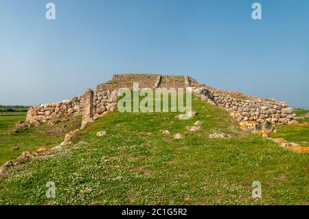 Prähistorischer Altar Monte d'Accoddi, ist ein megalithisches Denkmal im Jahr 1954 in Sassari, Sardinien entdeckt Stockfoto