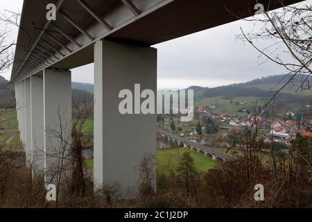 Die Autobahnbrücke bei Eisenach Stockfoto