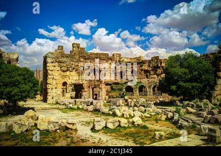 Ruinen der Jupiter-Tempel und große Gericht von Heliopolis in Baalbek, Bekaa Valley Lebanon Stockfoto