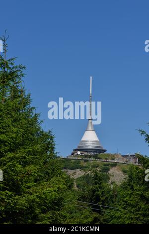 Blick auf Jested (Jeschken) bei Liberec Stockfoto