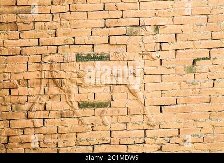 Fragment der Mauer von teilweise restaurierten Babylon Ruinen, Hillah, Irak Stockfoto